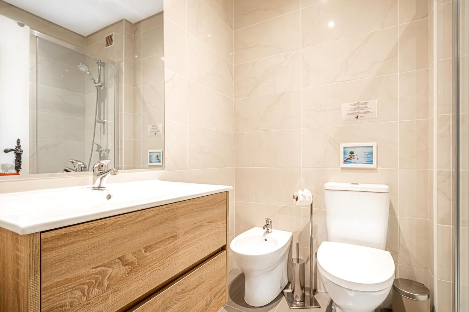 Beguest Da Rocha Apartment