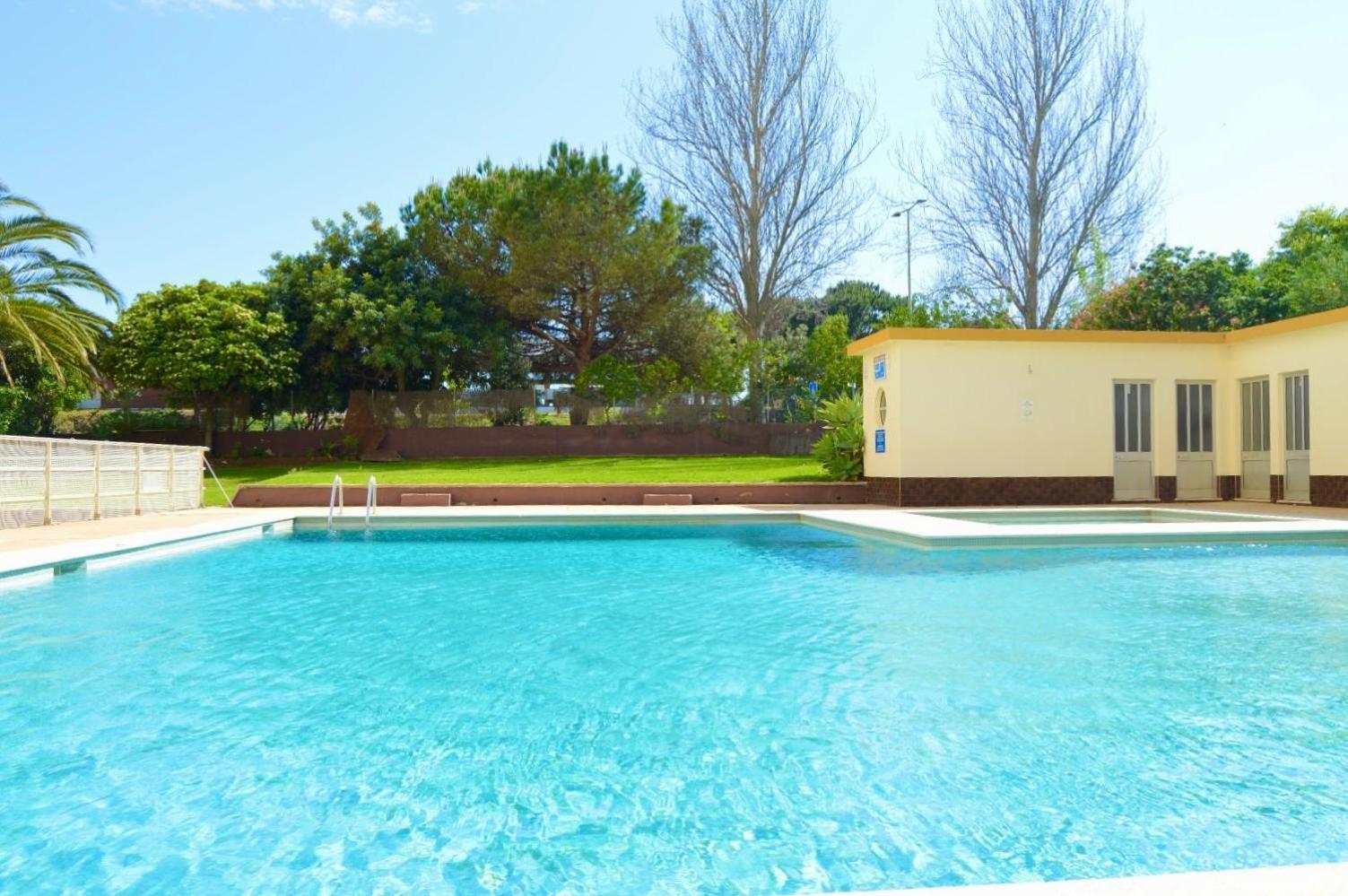 Beguest Da Rocha Apartment